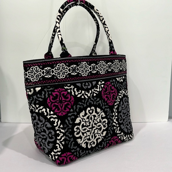 Vera Small Tote Canterberry Magenta - Picture 4 of 10